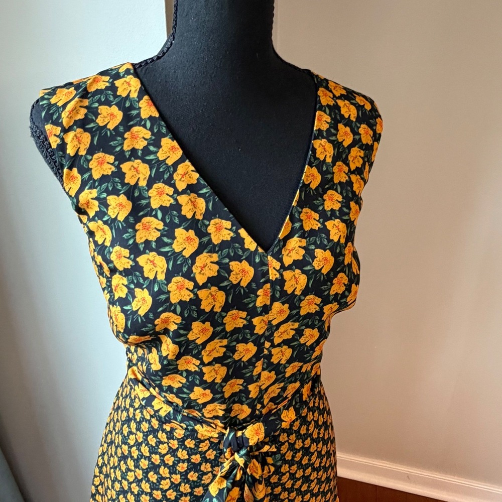 Sam Edelman Tiered Midi Dress Women 8 Black Yellow Floral Ruffle High-Low - Picture 3 of 16